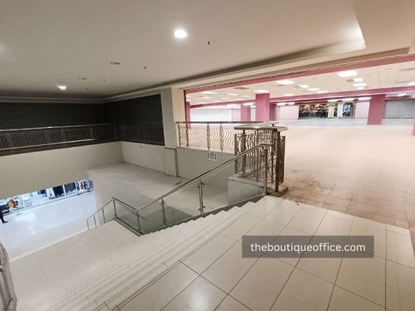 Selangor, Seri Kembangan, Large Retail Space for Rent